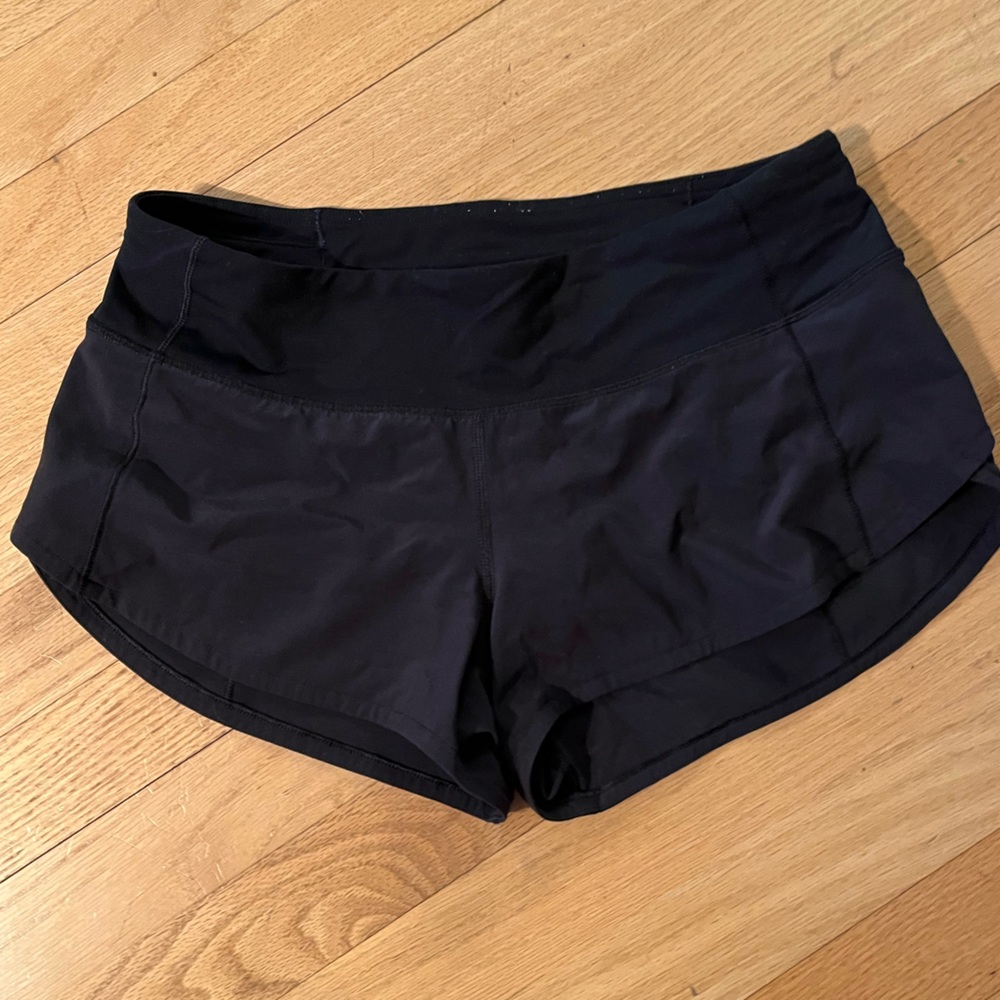 Lululemon shorty shorts